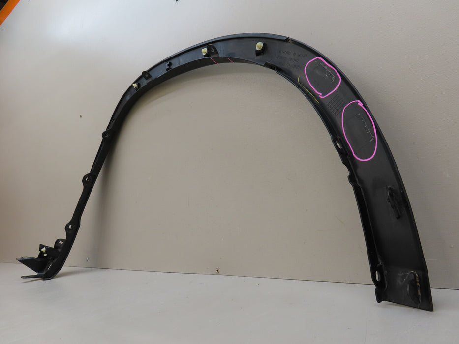 2014 2019 TOYOTA HIGHLANDER FRONT LEFT SIDE WHEEL ARCH FENDER FLARE OEM