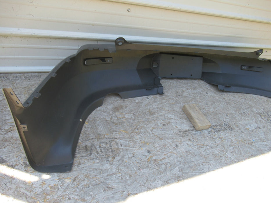 2009-2012 CHEVROLET TRAVERSE REAR BUMPER COVER 20969815 OEM