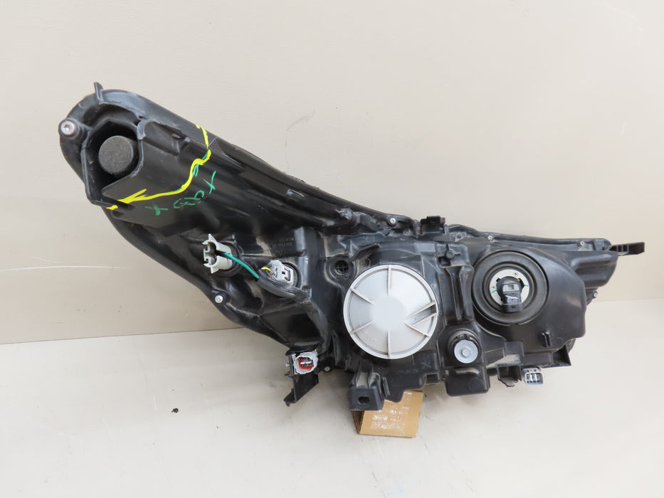 2017-2019 TOYOTA HIGHLANDER FRONT LEFT DRIVER SIDE HEADLIGHT HALOGEN OEM