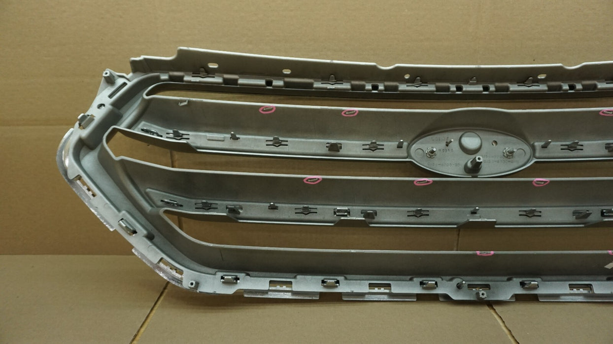 2017-2019 FORD ESCAPE FRONT BUMPER GRILL GRILLE OEM GJ54-8200-DAW 17 18 19