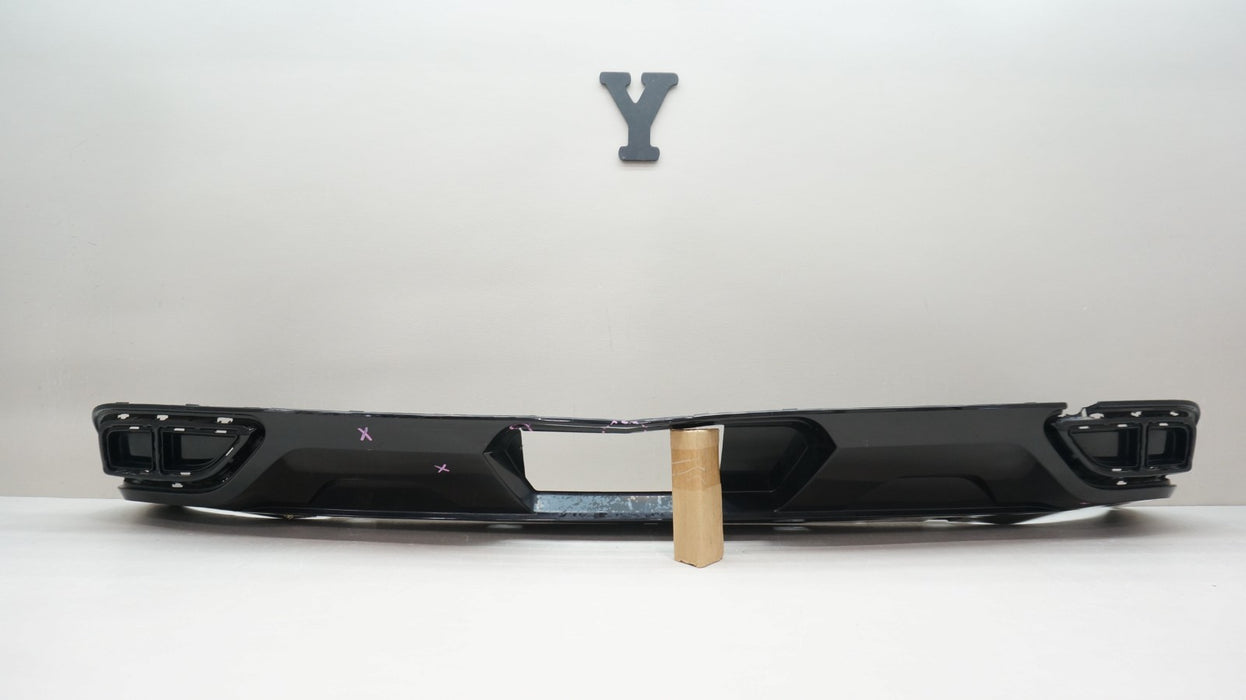 2021-2025 VOLKSWAGEN ATLAS R-LINE REAR LOWER BUMPER VALANCE PANEL OEM 3CN807568R
