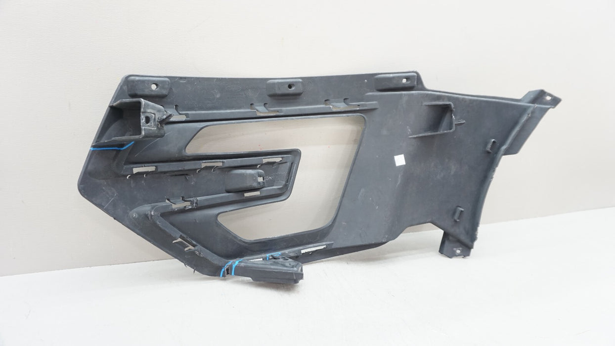 2016-2018 FORD EXPLORER FRONT RIGHT BUMPER FOG LIGHT TRIM BEZEL OEM FB53-17B968