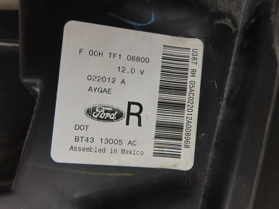 2011-2014 FORD EDGE FRONT RIGHT SIDE HEADLIGHT HALOGEN OEM