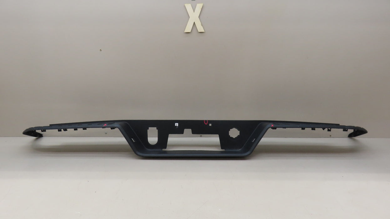 2019-2025 CHEVROLET/GMC SILVERADO-SIERRA 1500 REAR UPPER STEP BUMPER COVER OEM