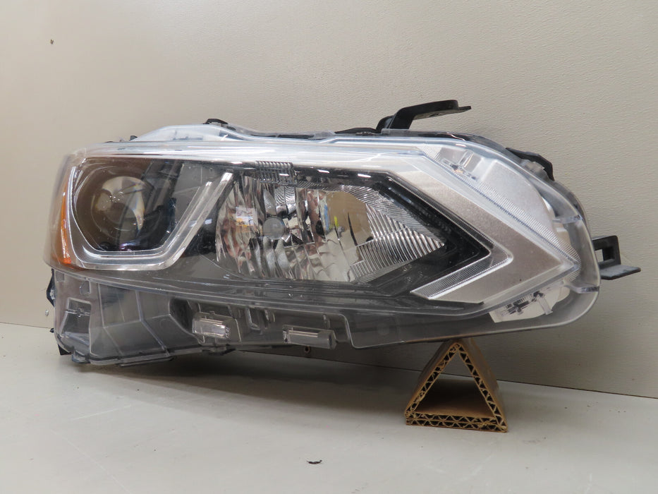2019 2020 NISSAN ALTIMA FRONT RIGHT PASSENGER HEADLIGHT HALOGEN OEM
