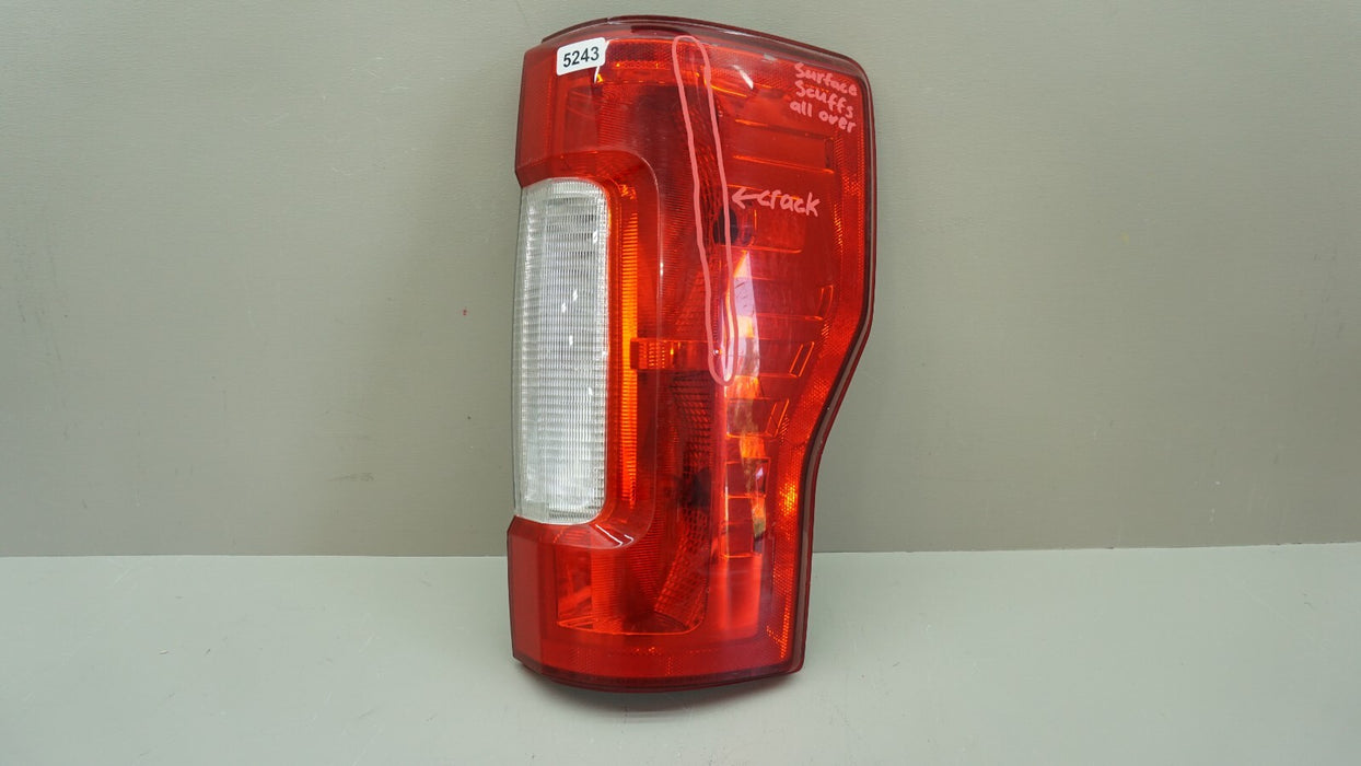 2017-2019 FORD F250 F350 REAR RIGHT TAILLIGHT HALOGEN P#HC3B-13B504-AD OEM
