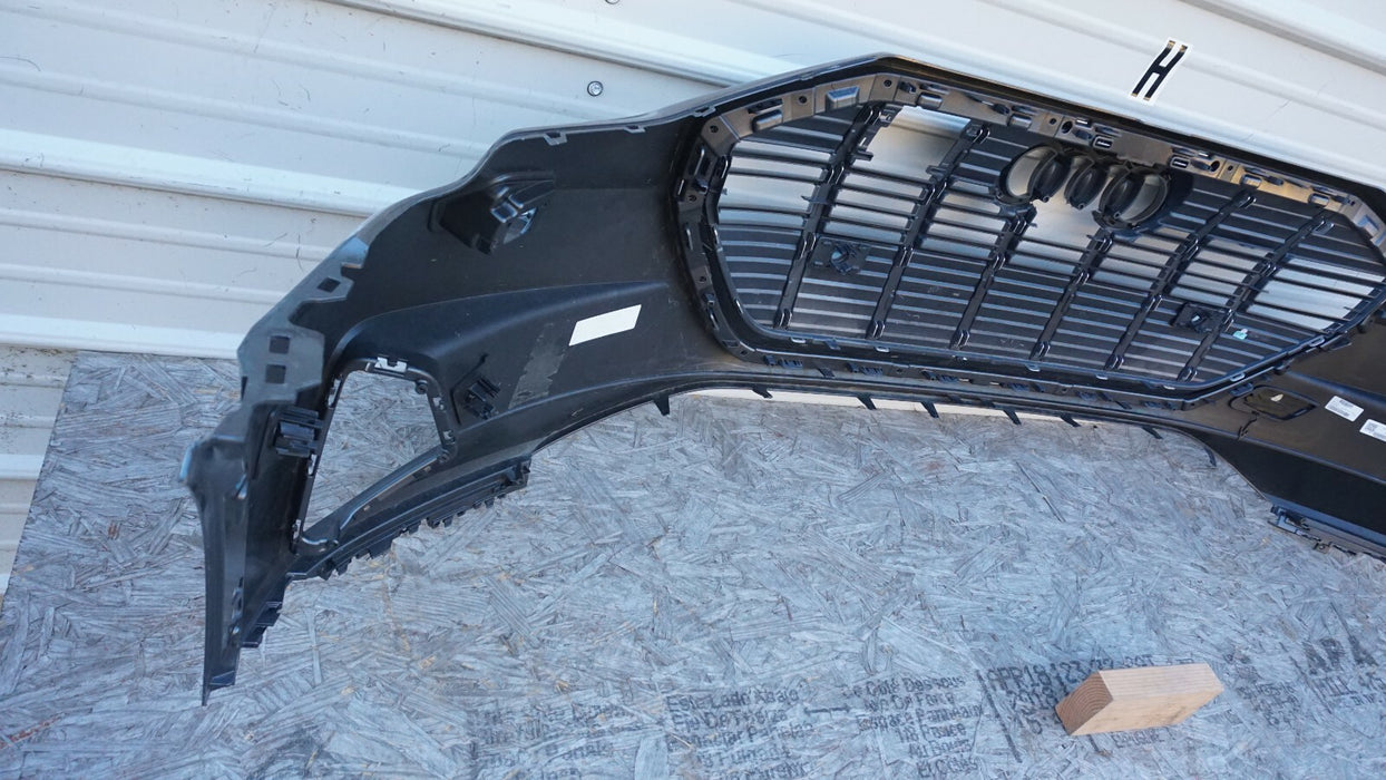 2019-2020 AUDI E-TRON FRONT BUMPER COVER PANEL W/ GRILLE 4KE807437E 19 20 OEM