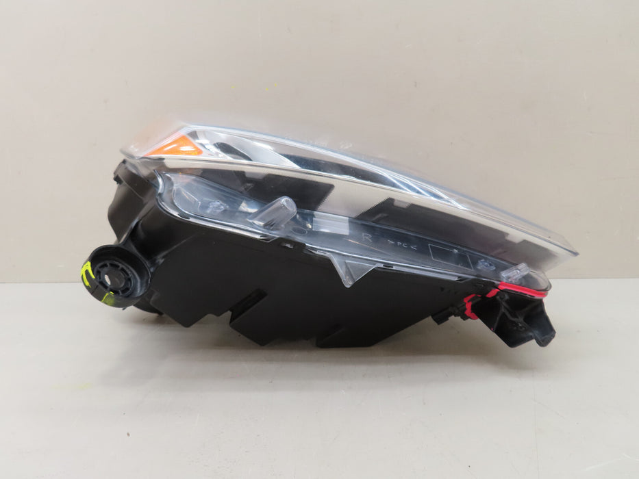 2014 2015 2016 JEEP GRAND CHEROKEE FRONT RIGHT PASSENGER HEADLIGHT HALOGEN OEM
