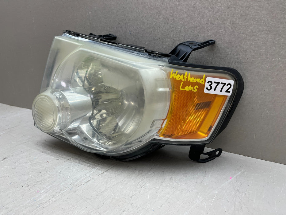 2008-2012 FORD ESCAPE LH DRIVER HALOGEN HEADLIGHT 9L84-13006-A OEM