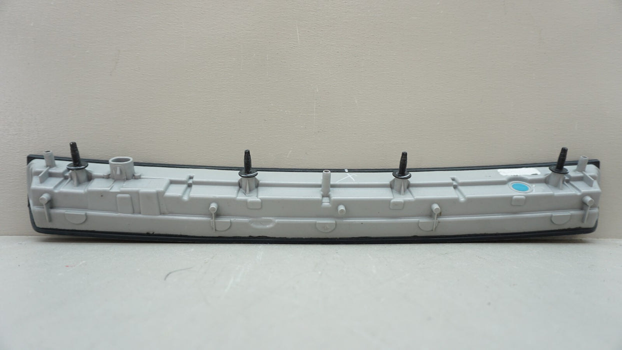 2015-2020 CHEVROLET TAHOE REAR THIRD REAR TAIL LIGHT LAMP LED OEM 2300509