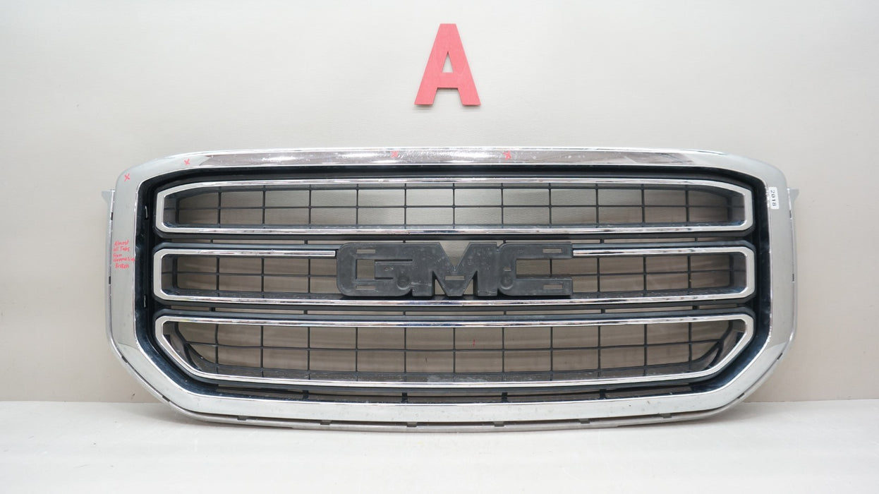 2015-2020 GMC YUKON FRONT BUMPER RADIATOR GRILLE OEM 84119634