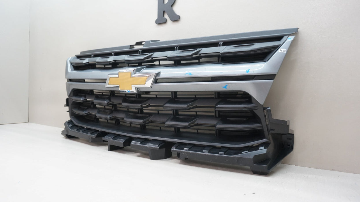 2021-2022 CHEVROLET COLORADO FRONT BUMPER RADIATOR GRILLE OEM 84457397
