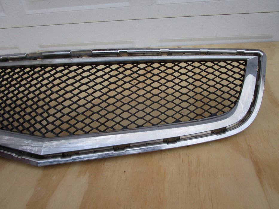 09 10 11 12 CHEVROLET TRAVERSE FRONT LOWER GRILLE GRILL OEM