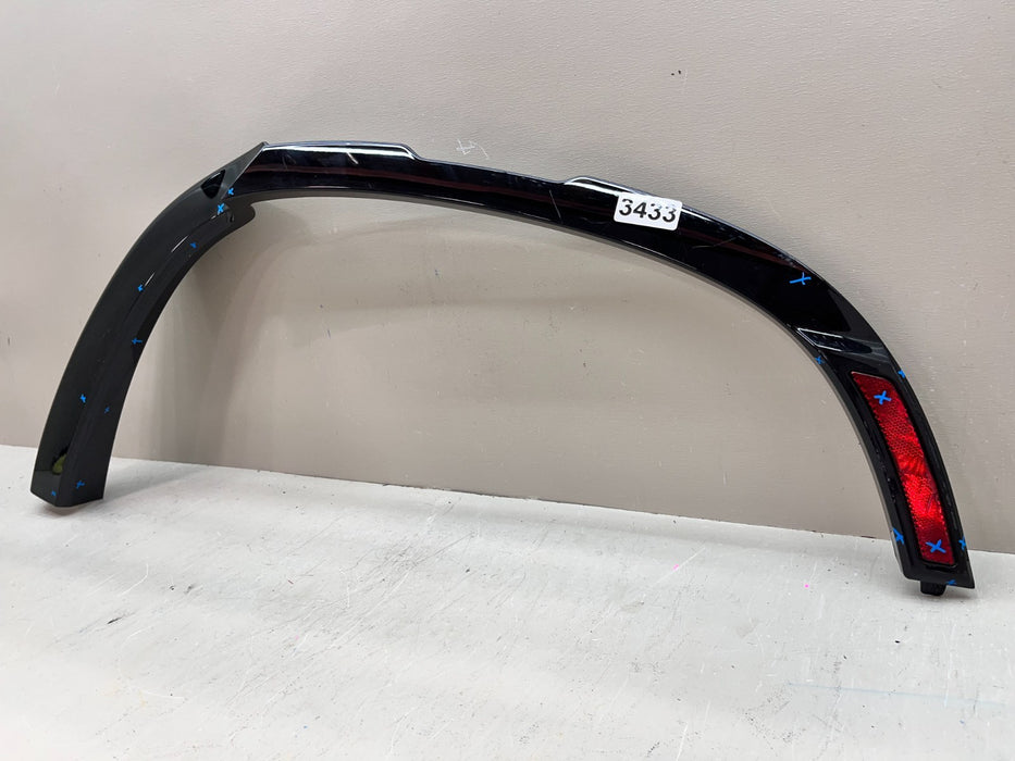 2020-2024 LAND ROVER DEFENDER L663 LH FRONT WHEEL ARCH TRIM OEM L8B2-290E23