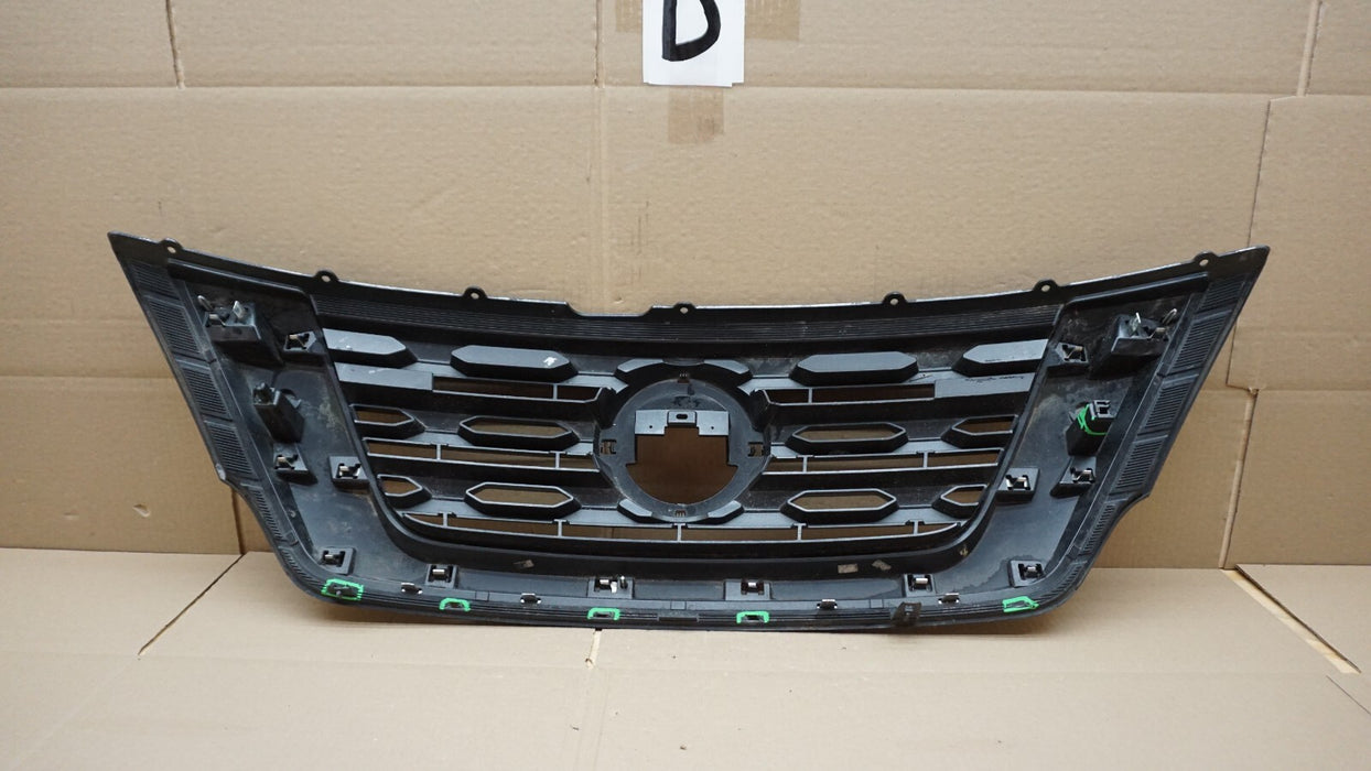 2017-2020 NISSAN PATHFINDER FRONT CHROME RADIATOR GRILLE OEM
