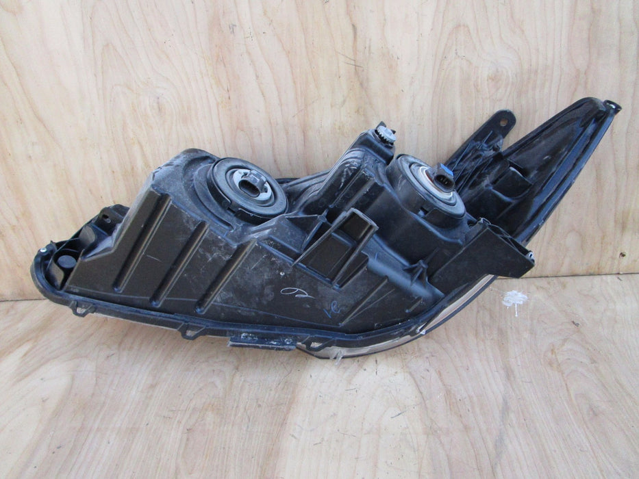 2015-2017 TOYOTA CAMRY FRONT RIGHT HEADLIGHT OEM C22