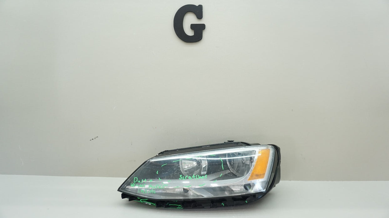 2017-2018 VOLKSWAGEN JETTA FRONT LEFT DRIVER SIDE HEADLIGHT HALOGEN OEM 17 18