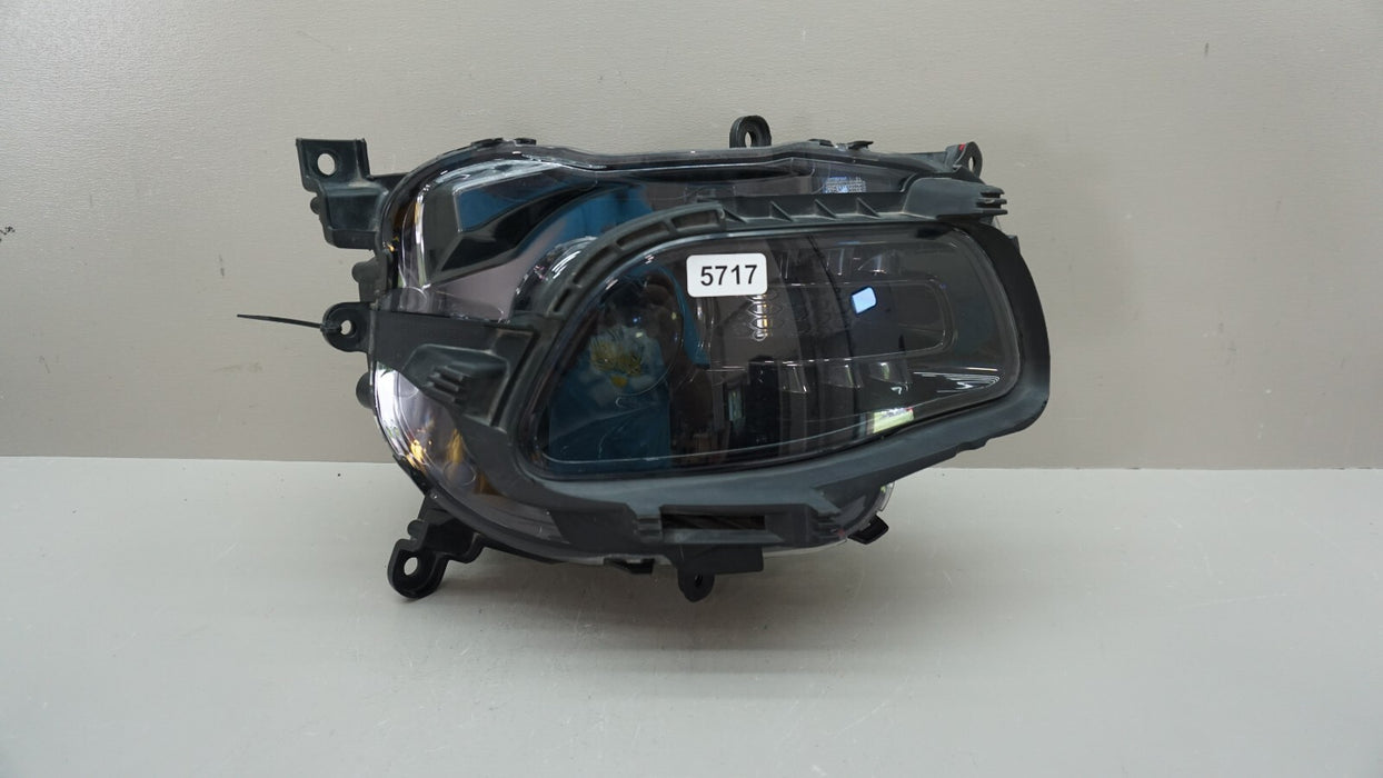 2014-2018 JEEP CHEROKEE RIGHT PASSENGER SIDE HEADLIGHT HALOGEN OEM 68292992AA