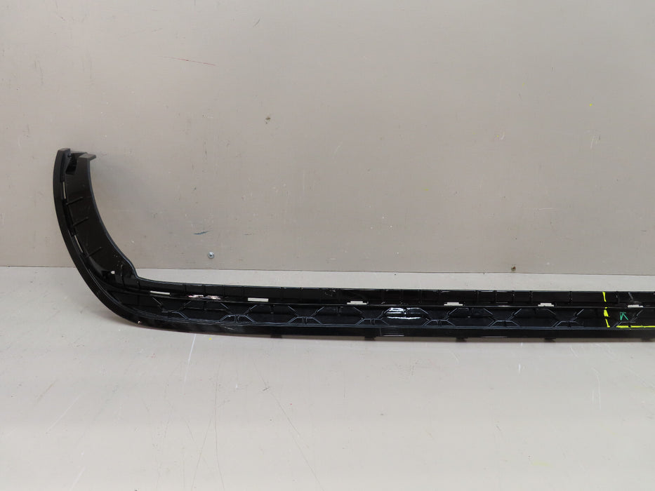 2021-2023 HYUNDAI SANTA FE REAR CENTER BUMPER MOLDING COVER OEM 86696-S2800