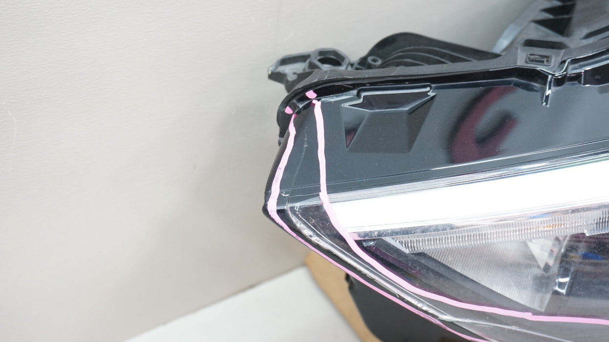 2019-2023 AUDI Q3 FRONT LEFT DRIVER SIDE LED HEADLIGHT OEM 83A941011 *CRACKED*