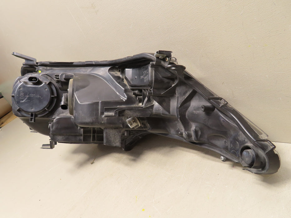 2013 2014 2015 TOYOTA RAV4 LEFT SIDE HEADLIGHT LAMP HALOGEN OEM
