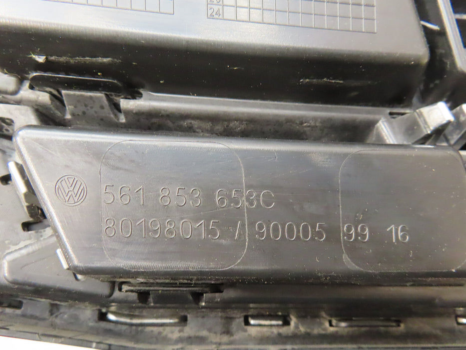 2016-2018 VOLKSWAGEN PASSAT FRONT RADIATOR GRILLE GRILL OEM