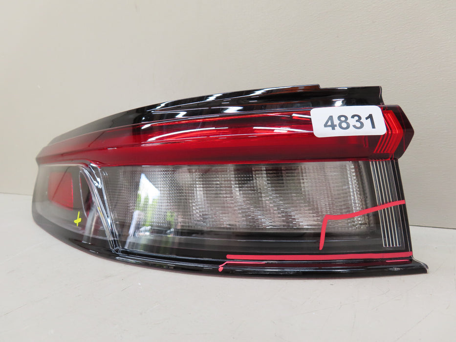 2022-2024 JEEP GRAND CHEROKEE REAR LEFT DRIVER SIDE TAIL LIGHT OEM