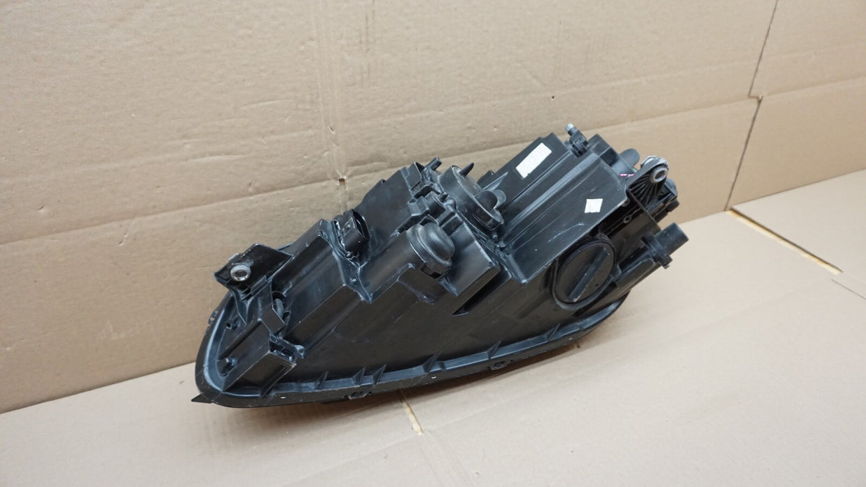 2012-2015 VOLKASWAGEN PASSAT FRONT RIGHT PASSENGER SIDE HEADLIGHT OEM