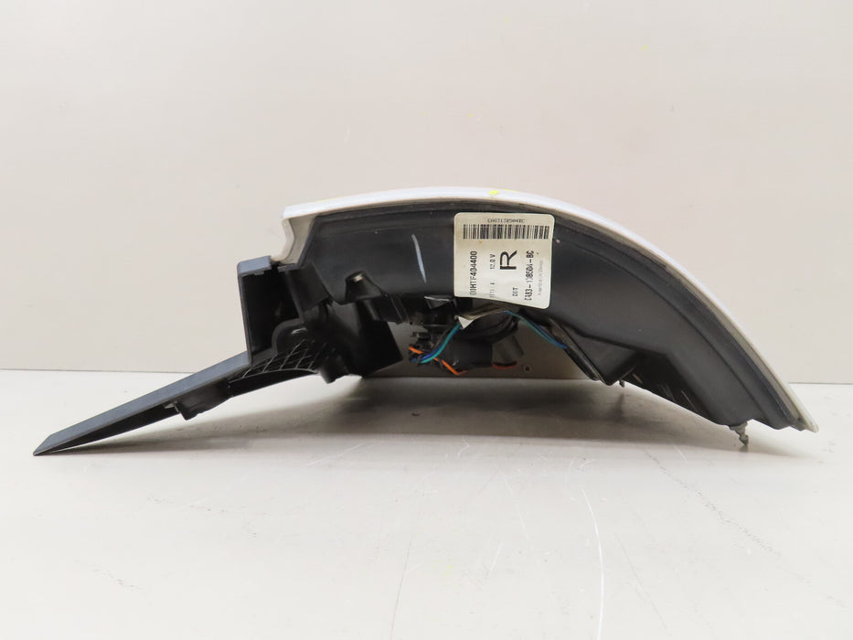 2009-2011 FORD FLEX REAR RIGHT PASSENGER TAIL LIGHT OEM 8A83-13B504-B
