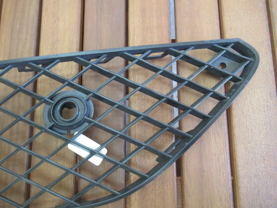 2016-2017 BENTLEY COTINENTAL FRONT BUMPER RIGHT PASSENGER LOWER GRILLE GRILL OEM