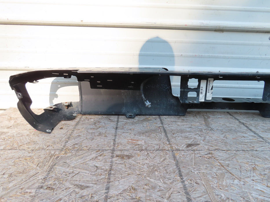 2016-2019 CHEVROLET SILVERADO GMC SIERRA 1500 REAR METAL BUMPER OEM 84077954