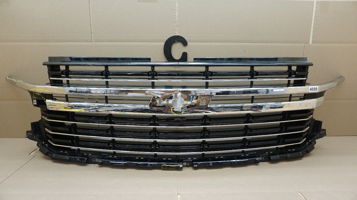 2021-2022 CHEVROLET TAHOE SUBURBAN FRONT RADIATOR GRILLE GRILL OEM 21 22