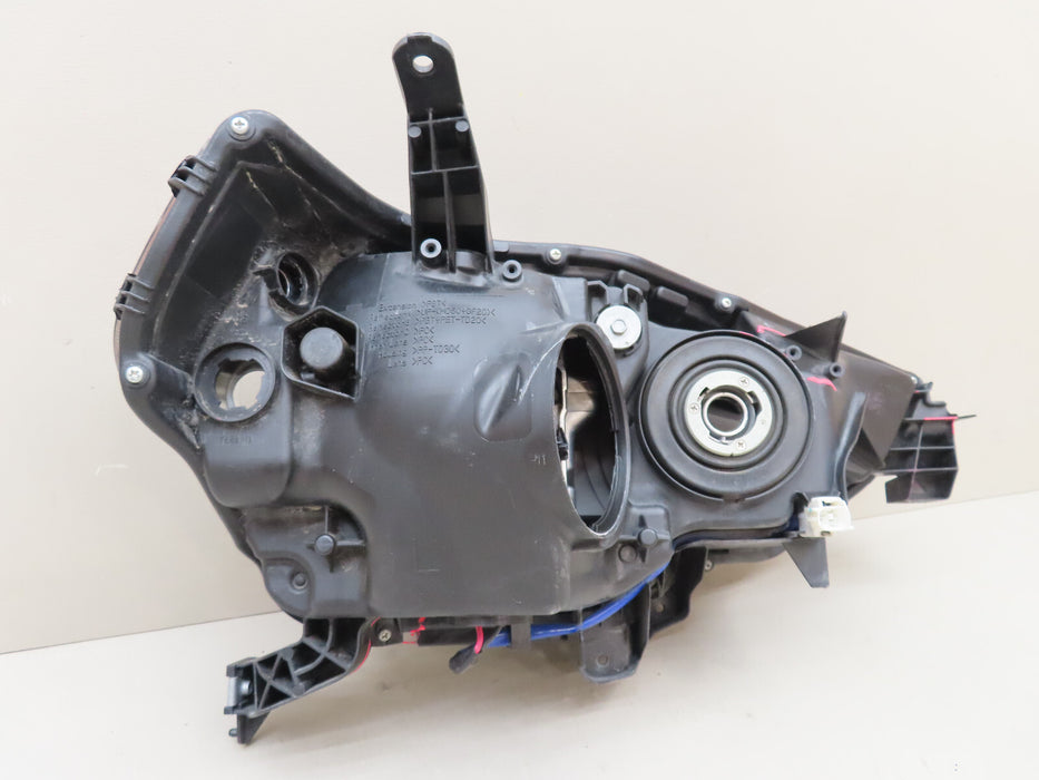 2014-2020 TOYOTA 4RUNNER FRONT LEFT DRIVER SIDE HEADLIGHT HALOGEN OEM