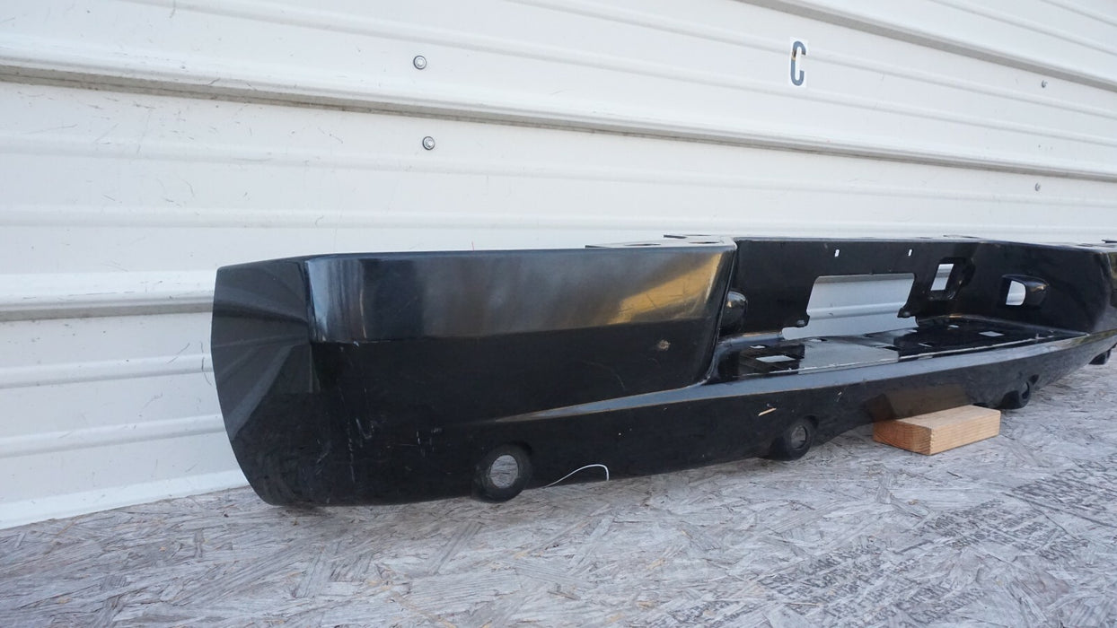 2002-2006 CADILLAC ESCALADE REAR BUMPER COVER PANEL PLASTIC OEM 15063812