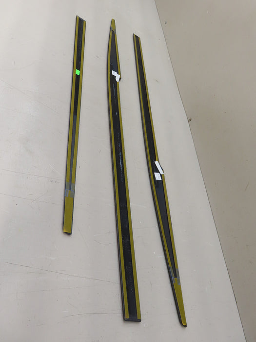 2020-2023 TOYOTA HIGHLANDER FRONT RH, REAR RH, FRONT LH LOWER DOOR MOLDING OEM