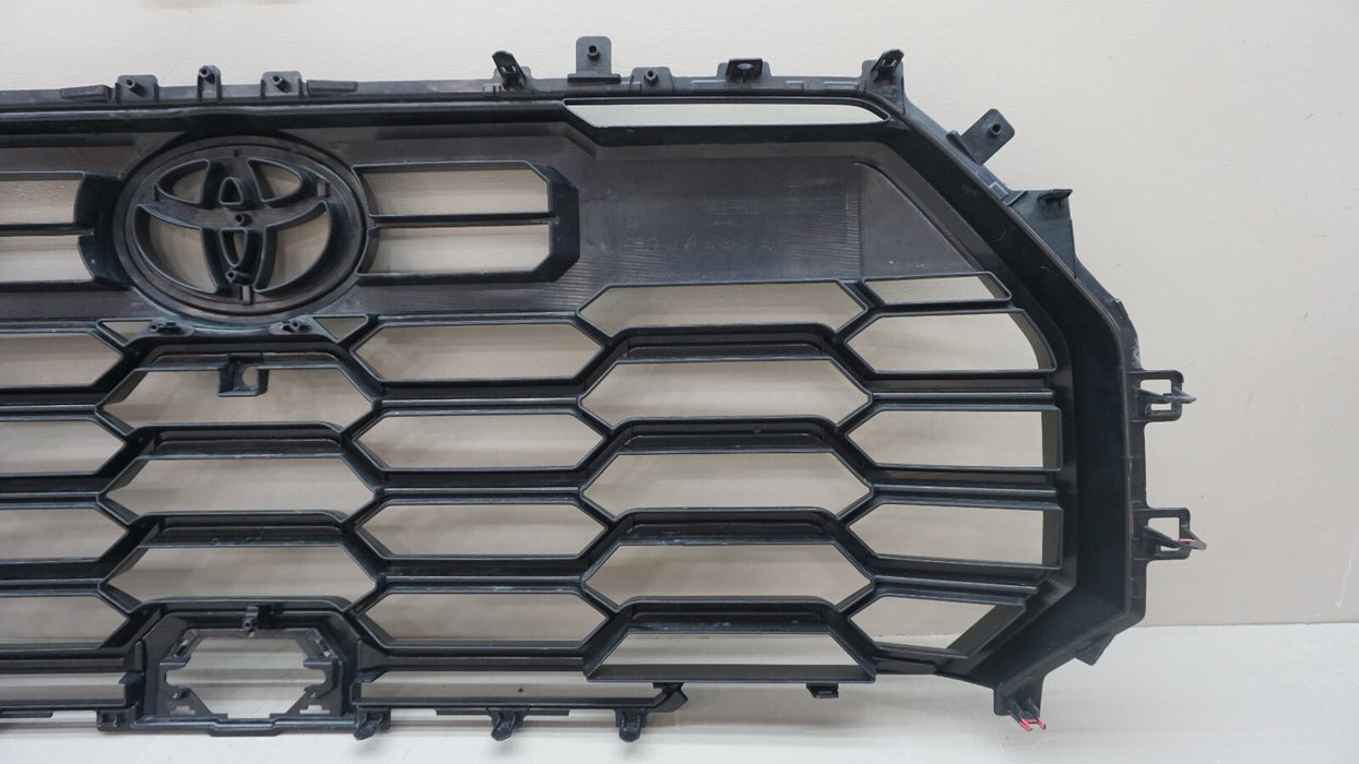 2022-2023 TOYOTA TUNDRA TRD FRONT CENTER RADIATOR GRILLE 53114-0C540 OEM 22 23
