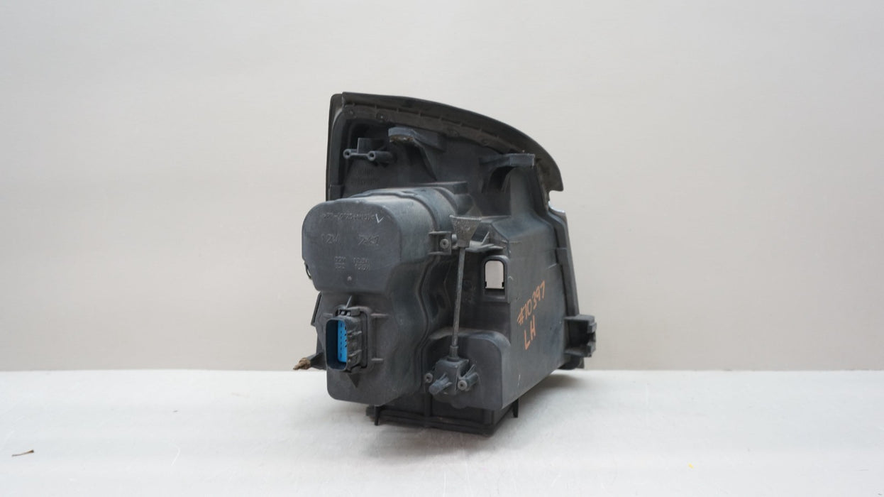 2004-2009 CADILLAC SRX FRONT LEFT DRIVER SIDE HALOGEN HEADLIGHT OEM 15926967