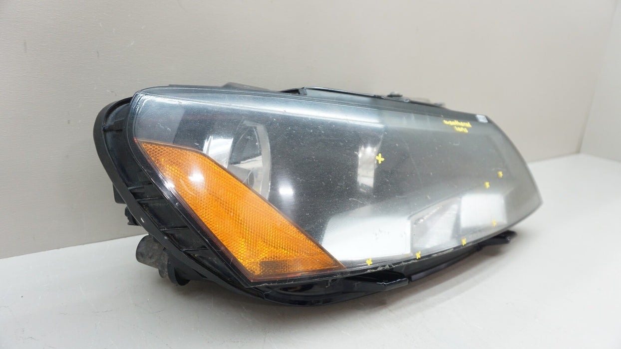 2012-2015 VOLKSWAGEN PASSAT FRONT RIGHT PASSENGER SIDE HALOGEN HEADLIGHT OEM
