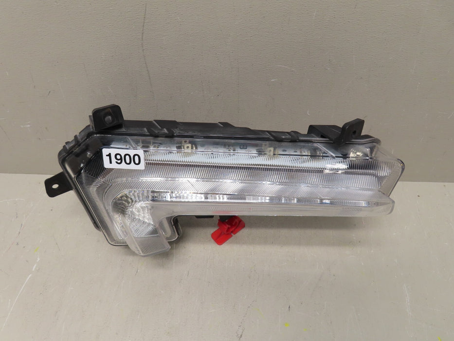 2016-2018 CHEVROLET MALIBU RIGHT DRL DAYTIME RUNNING LIGHT LED OEM 22982838