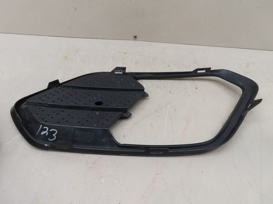 2017-2019 FORD ESCAPE FRONT LEFT DRIVER SIDE FOG LIGHT BEZEL COVER OEM