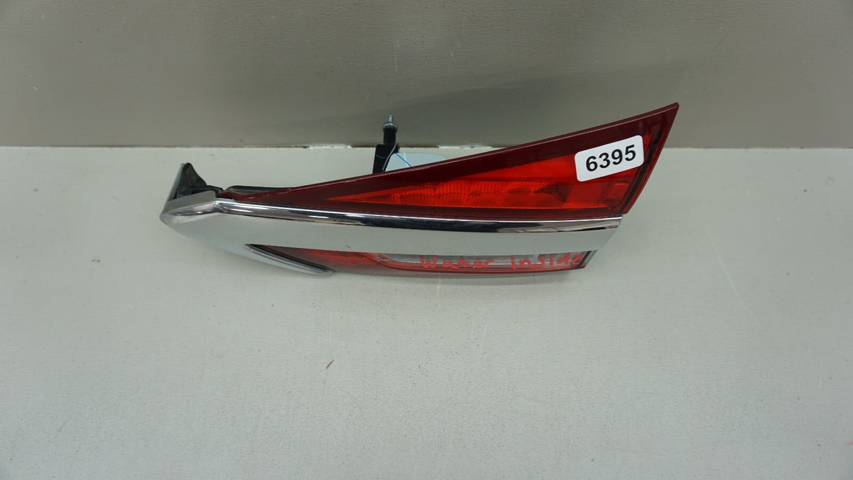 2017-2019 FORD FUSION REAR RH RIGHT PASSENGER SIDE INNER TAIL LIGHT OEM