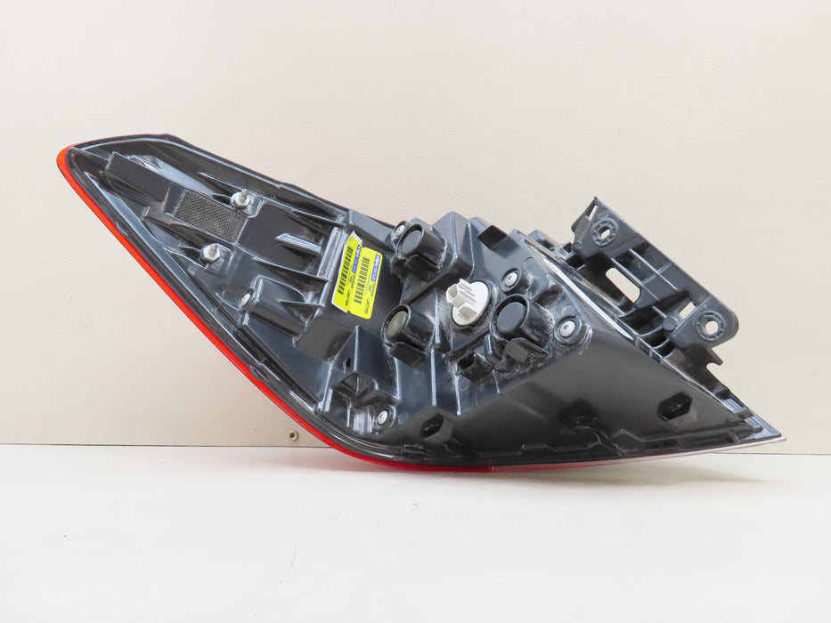 2022-2024 HONDA CIVIC SEADN REAR RIGHT OUTER SIDE TAIL LIGHT CAPA AFTERMARKET