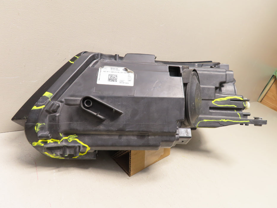 2012-2018 VOLKSWAGEN TIGUAN RIGHT PASSENGER SIDE HEADLIGHT HALOGEN OEM