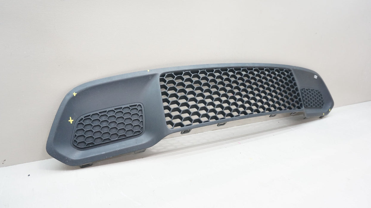 2017-2022 JEEP GRAND CHEROKEE FRONT LOWER BUMPER GRILLE OEM 68262006AB