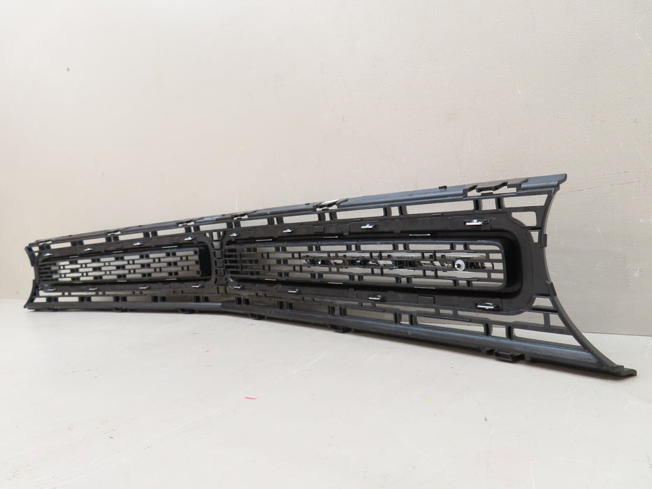 2015-2019 DODGE CHALLENGER FRONT UPPER RADIATOR GRILLE GRILL OEM 9403971