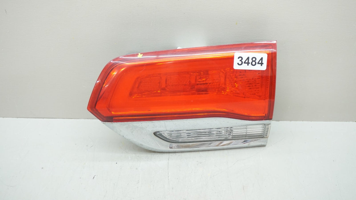 2014-2021 JEEP GRAND CHEROKEE REAR RIGHT PASSENGER SIDE INNER TAIL LIGHT OEM