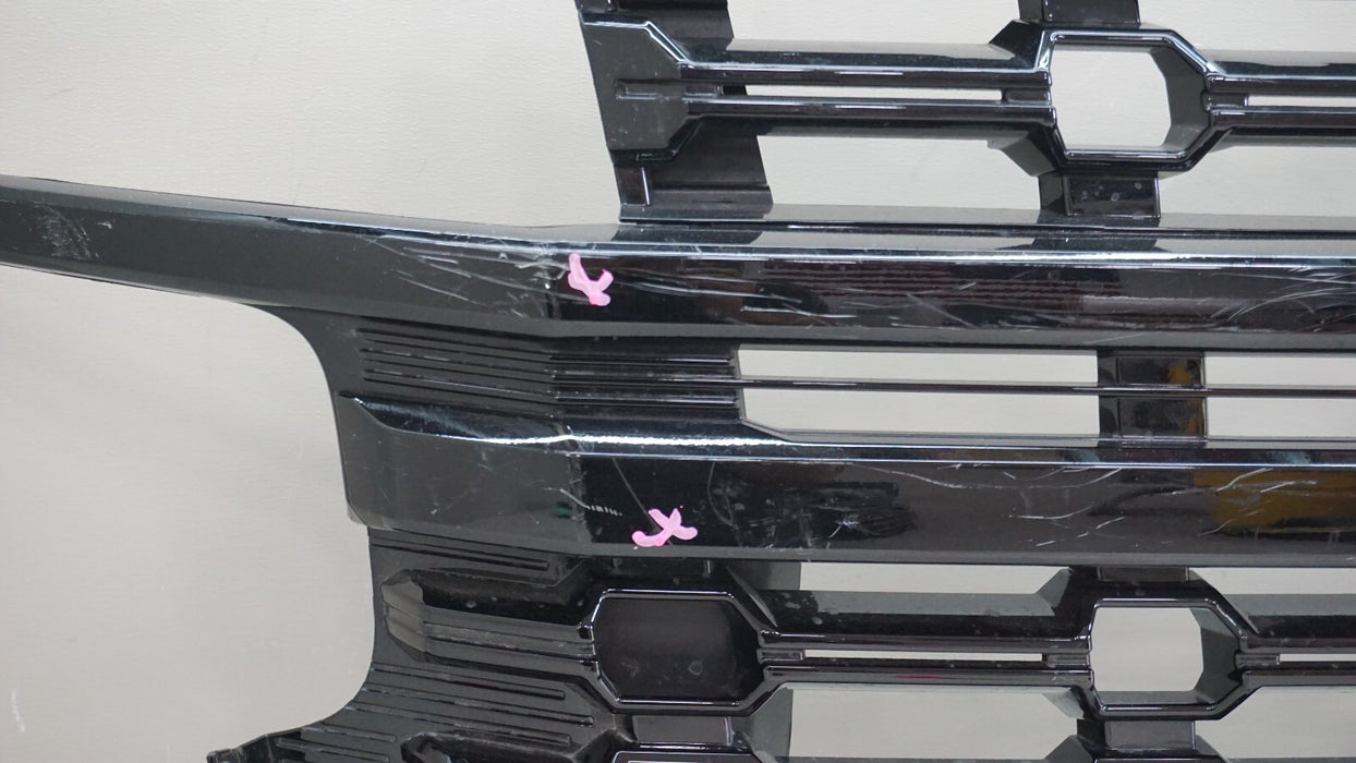 2021-2022 CHEVROLET TAHOE SUBURBAN Z71 FRONT BUMPER RADIATOR GRILLE GRILL OEM