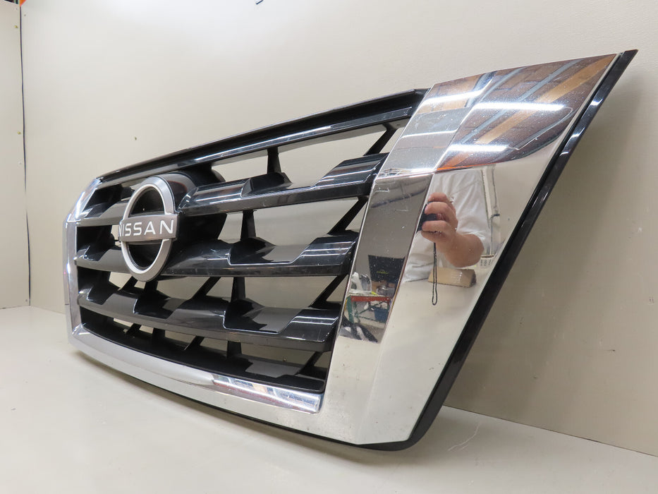 2021-2024 NISSAN ARMADA FRONT RADIATOR GRILLE GRILL OEM 62310 6JL0A