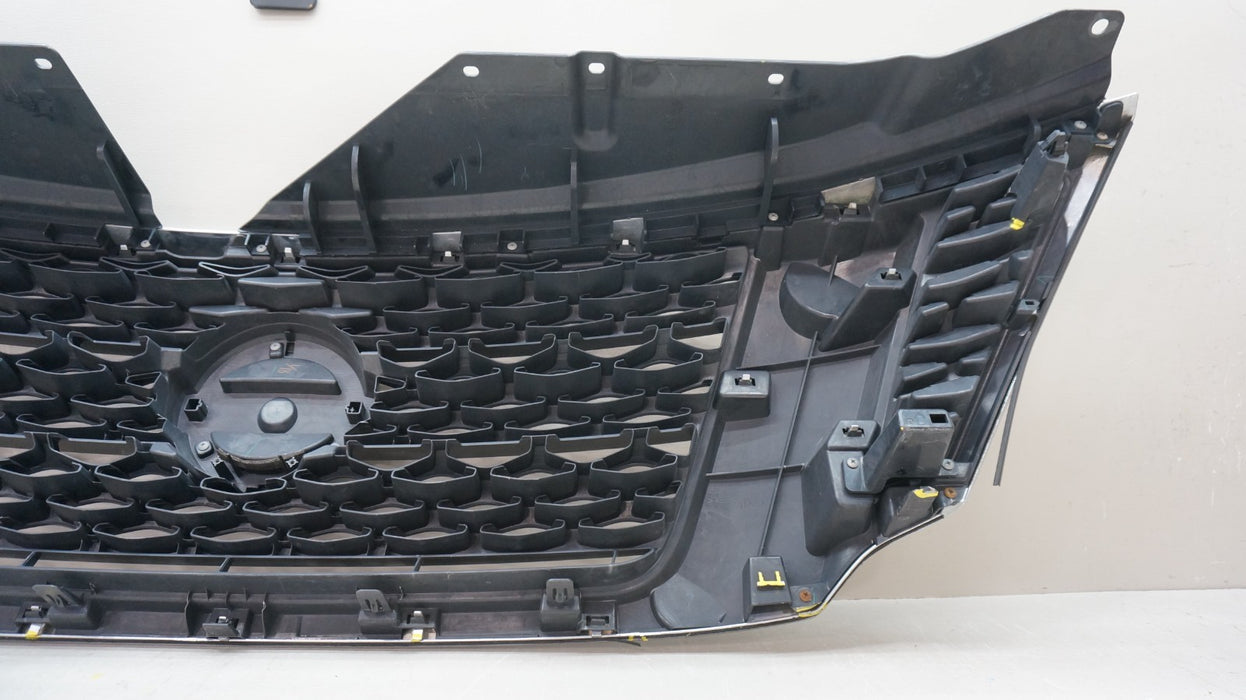 2017-2020 NISSAN ARMADA FRONT BUMPER RADIATOR GRILLE OEM 623105ZW0A