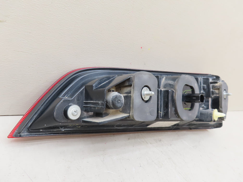 2016-2018 HONDA PILOT REAR LEFT DRIVER SIDE INNER TAIL LIGHT OEM